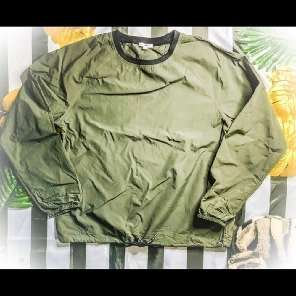 FASHION NOVA MEN LIGHTWEIGHT OLIVE GREEN PULLOVER OUTERWEAR